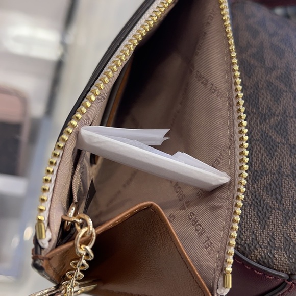 Michael Kors Jet Set Travel Small Leather Top Zip Coin Pouch With ID - Picture 16 of 16